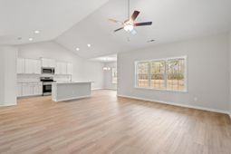 109 Toanki Ln photo 4