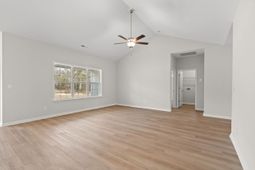 109 Toanki Ln photo 4