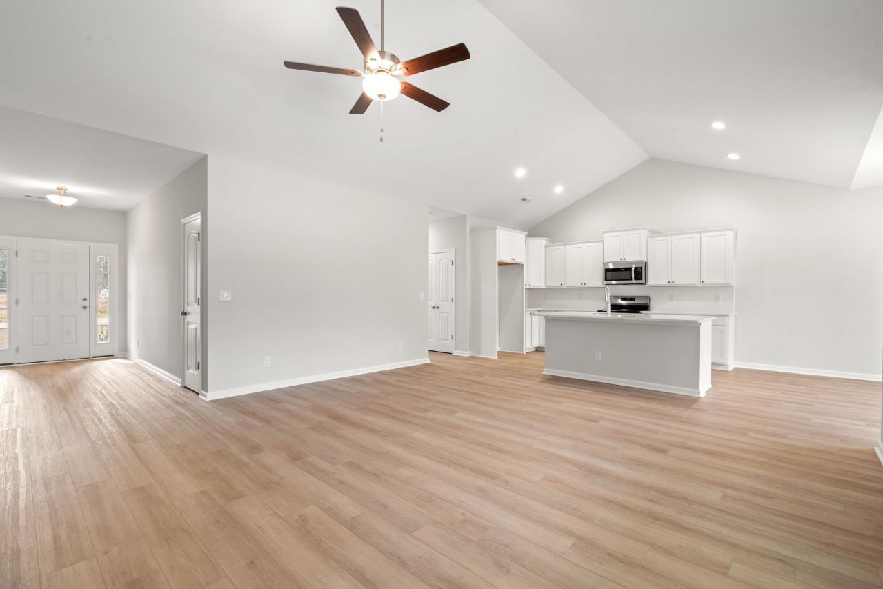 109 Toanki Ln Photo 4