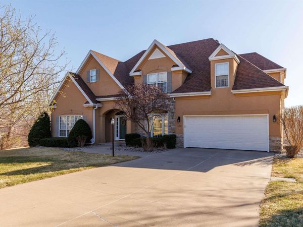 1392 Fox Ridge Trail, Sioux City, IA 51104