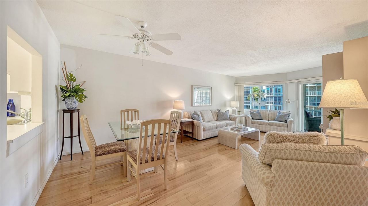 1257 S Portofino Drive, Unit 203, Sarasota, FL 34242 Photo