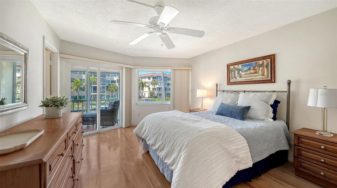 1257 S Portofino Drive, Unit 203, Sarasota, FL 34242 Photo