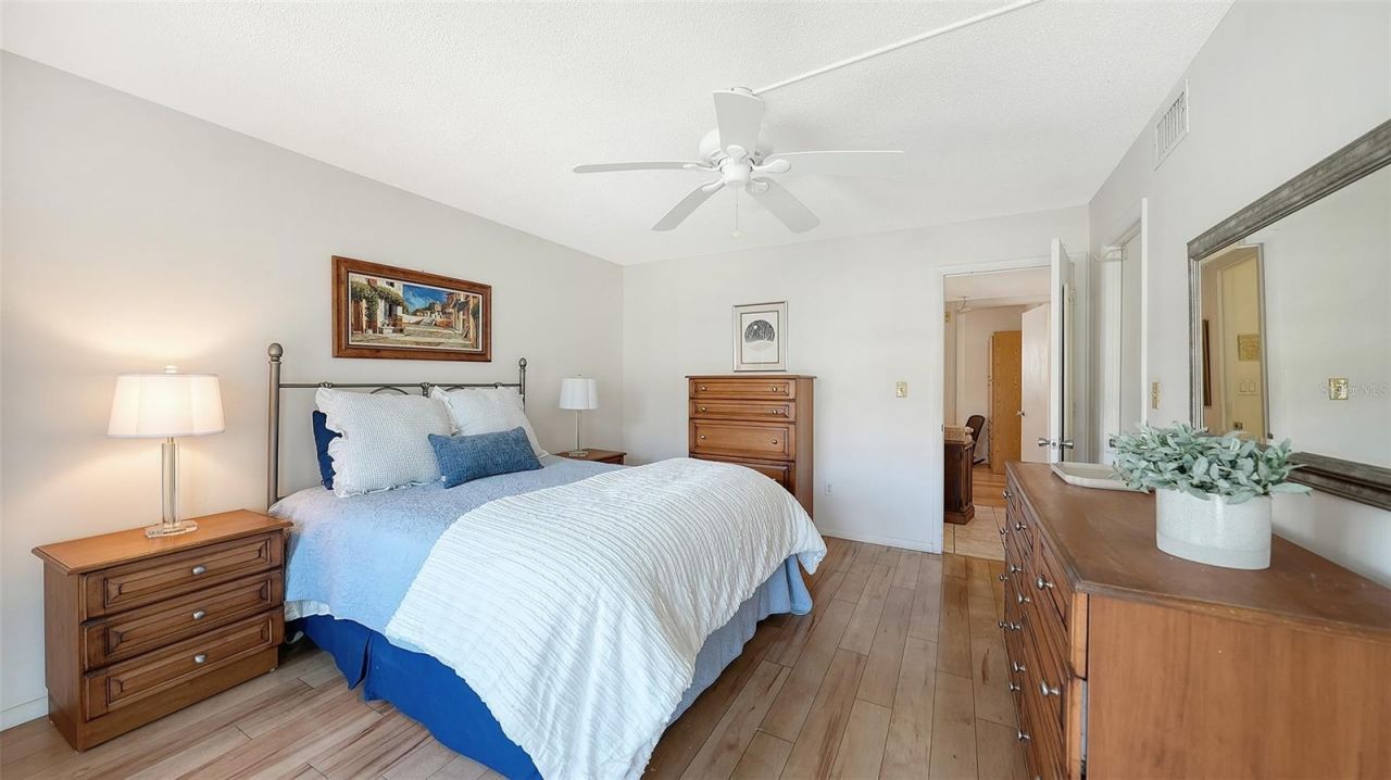 1257 S Portofino Drive, Unit 203, Sarasota, FL 34242 Photo