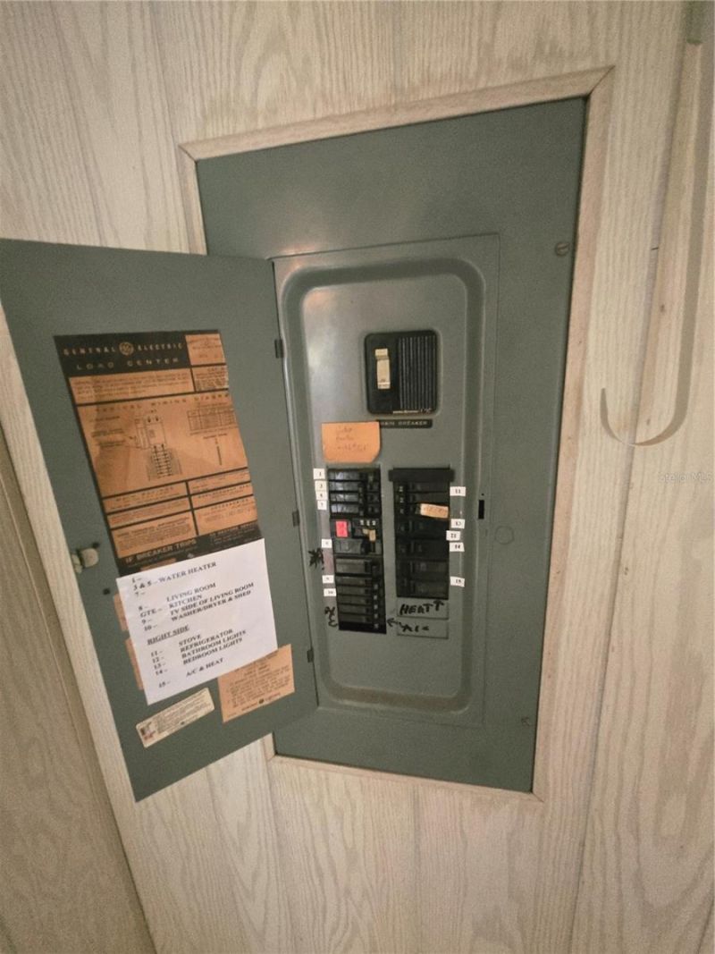 39820 Us Highway 19 N, Unit 182, Tarpon Springs, FL 34689 Photo