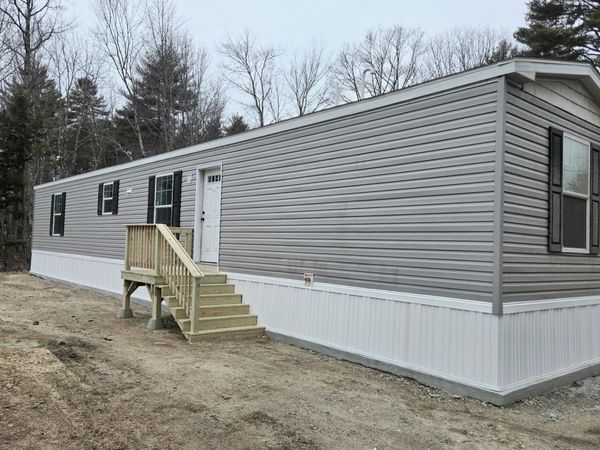 27 Martin Road, Deering, NH 03244