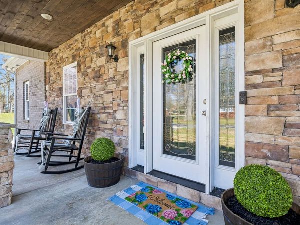 702 Forrest Dr, Tullahoma, TN 37388