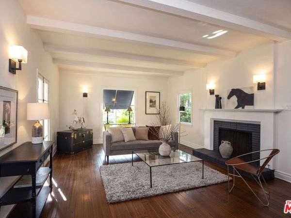 3258 Castera Avenue, Glendale, CA 91208