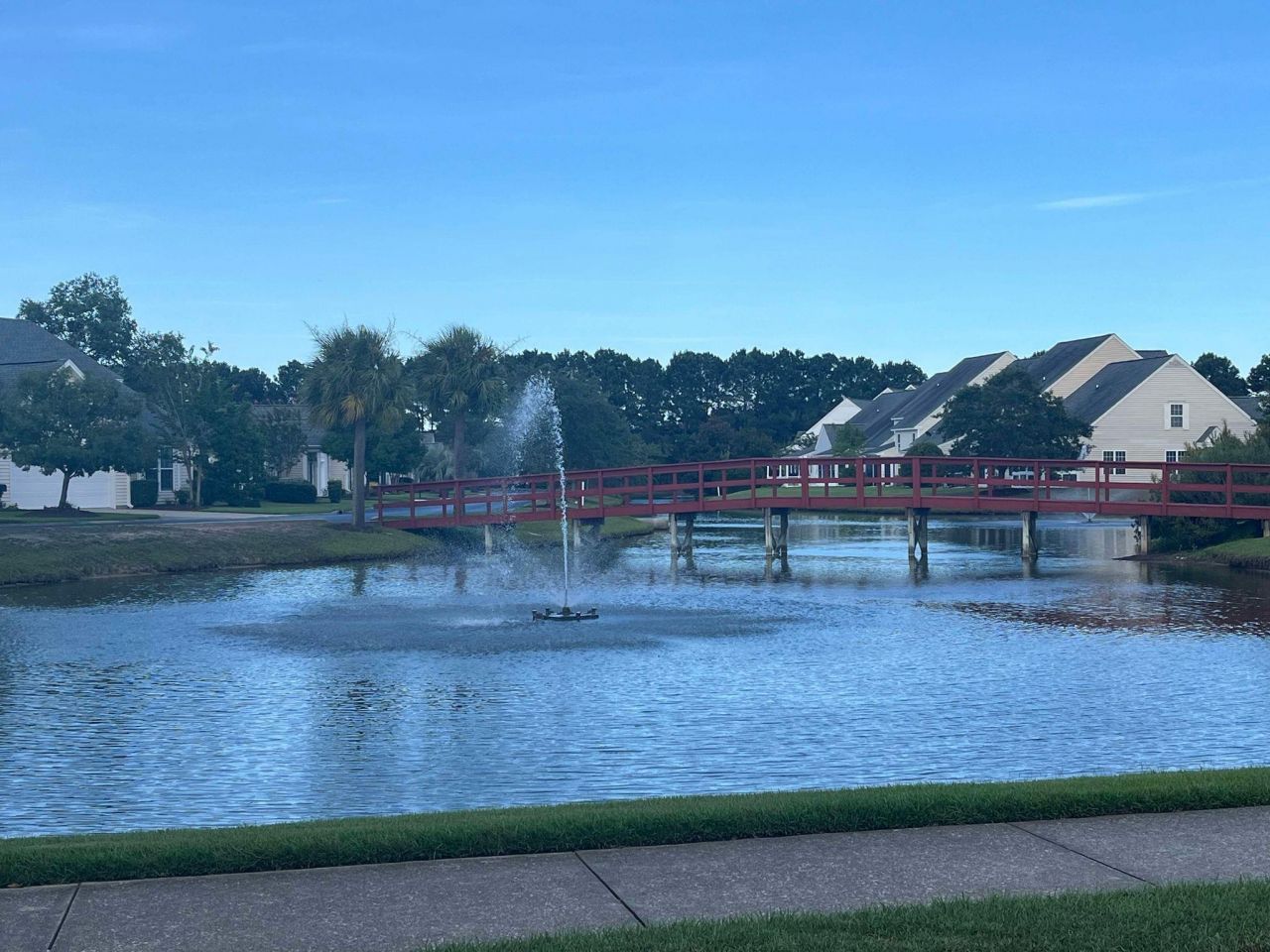 145 Wimbledon Way  Photo 17