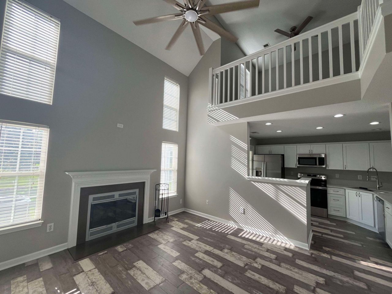 145 Wimbledon Way  Photo 31