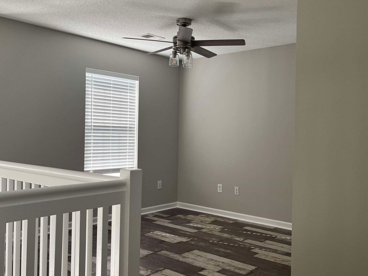 145 Wimbledon Way  Photo 33