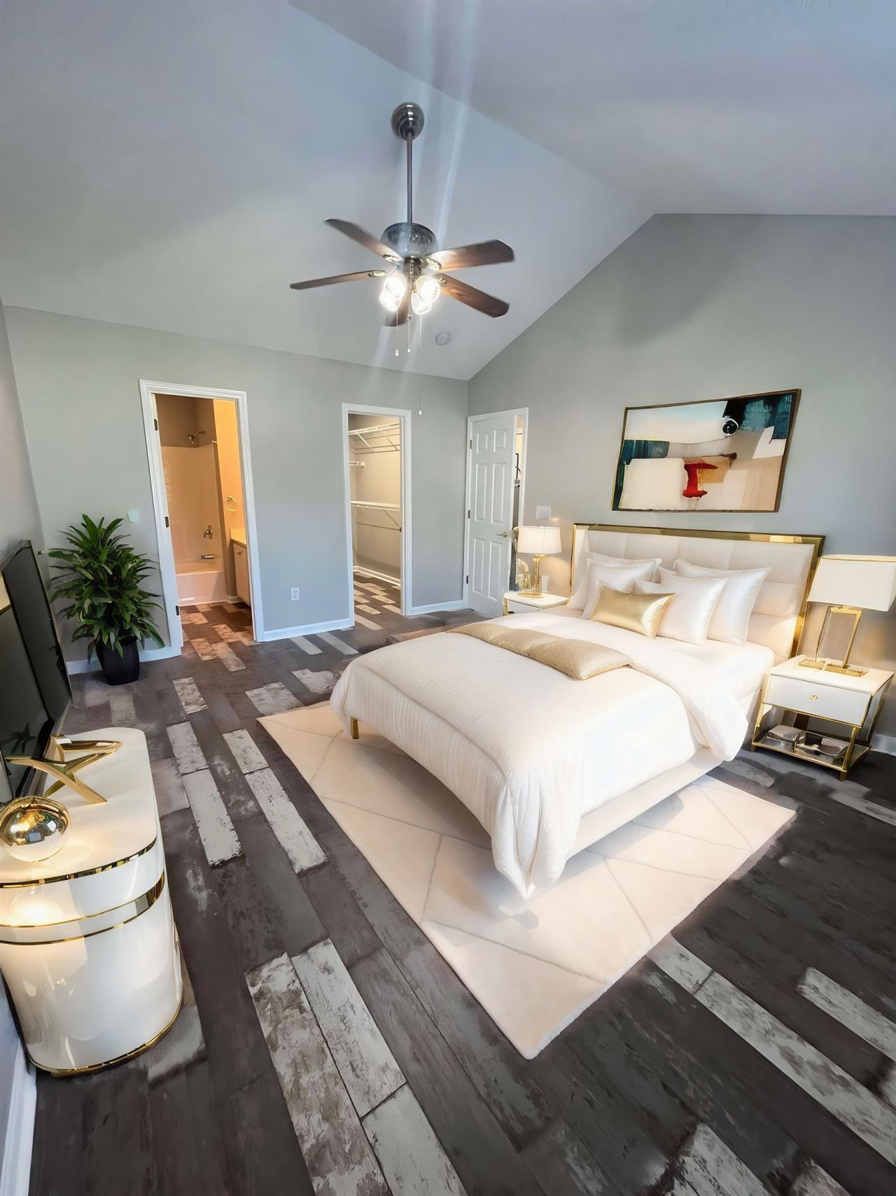 145 Wimbledon Way  Photo 9