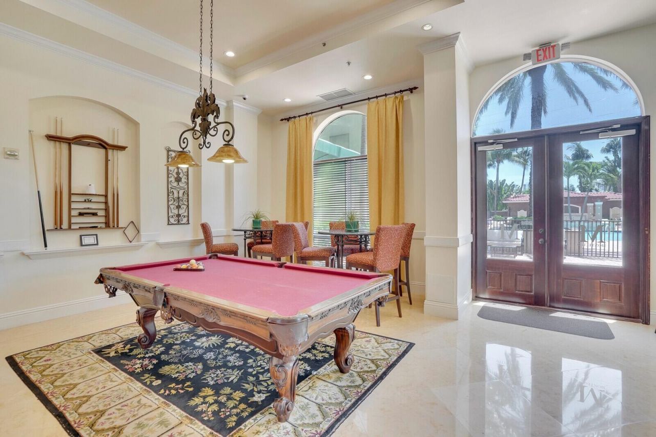 616 Clearwater Park Road, Unit 1106, West Palm Beach, FL 33401 Photo