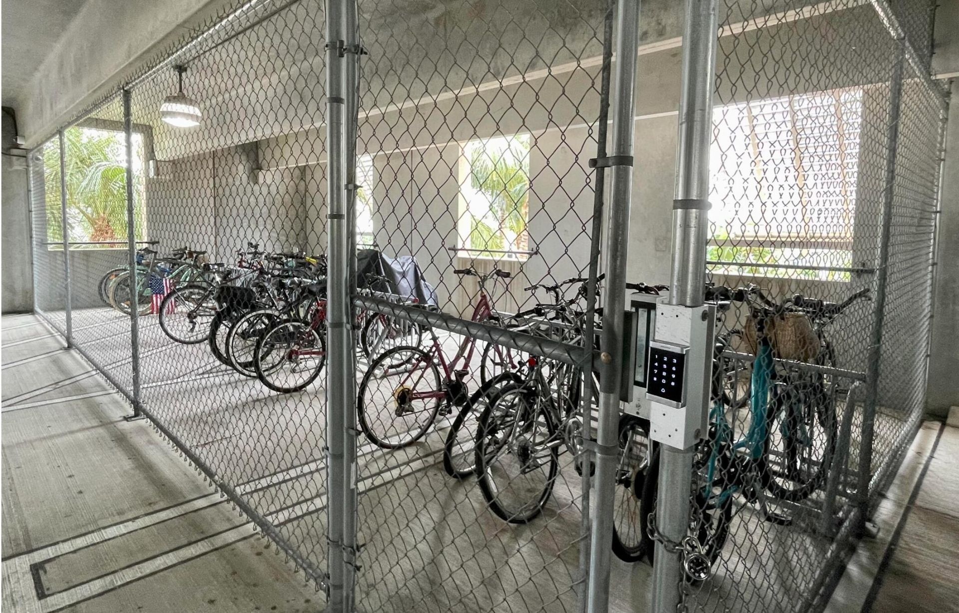 616 Clearwater Park Road, Unit 1106, West Palm Beach, FL 33401 Photo