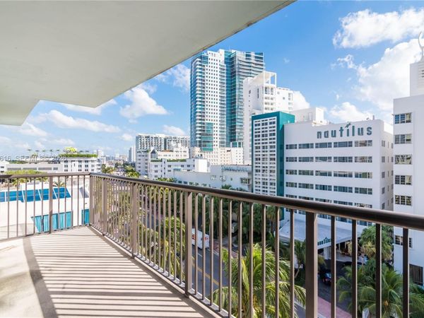 1800 Collins Ave , Unit 8C, Miami Beach, FL 33139