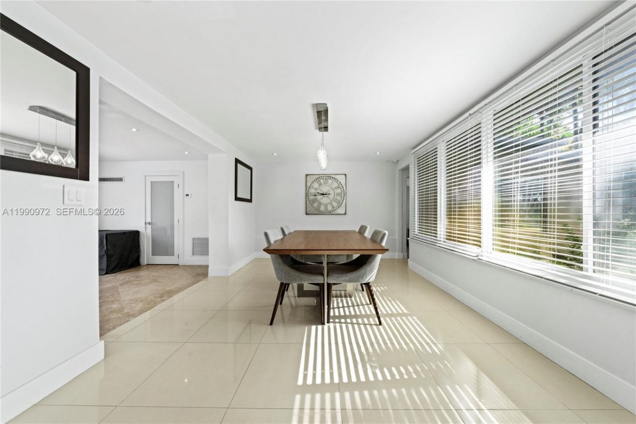 217 E Acre Dr, Plantation, FL 33317 Photo