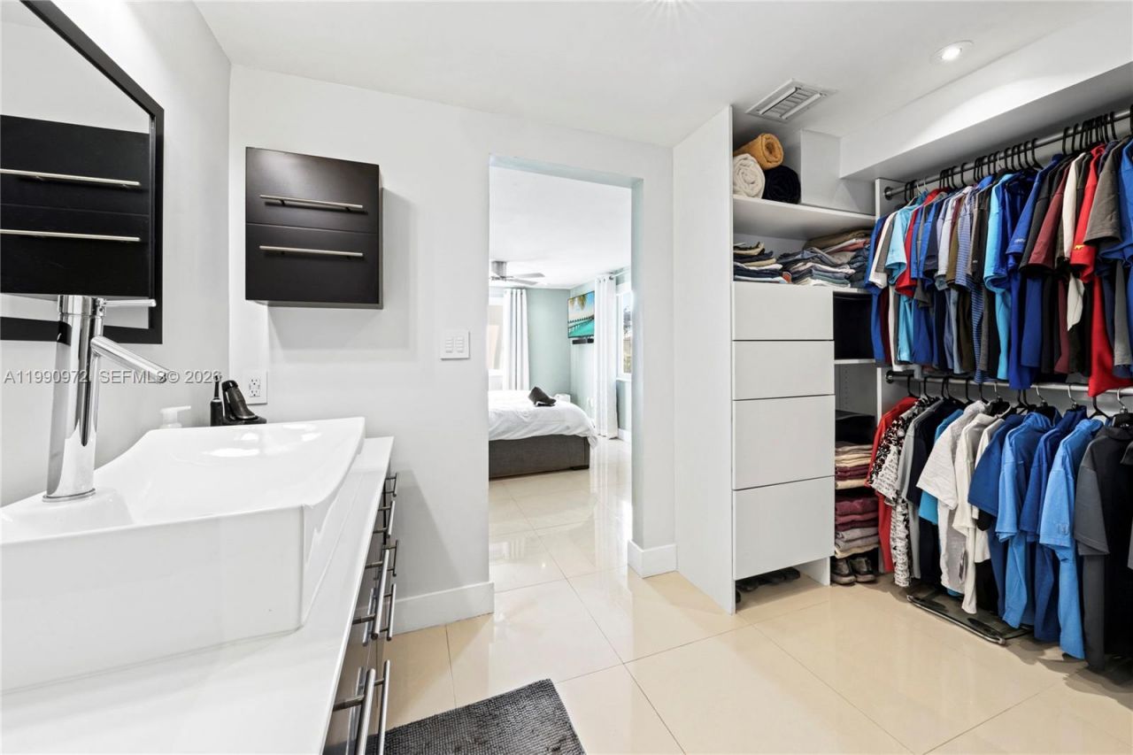 217 E Acre Dr, Plantation, FL 33317 Photo