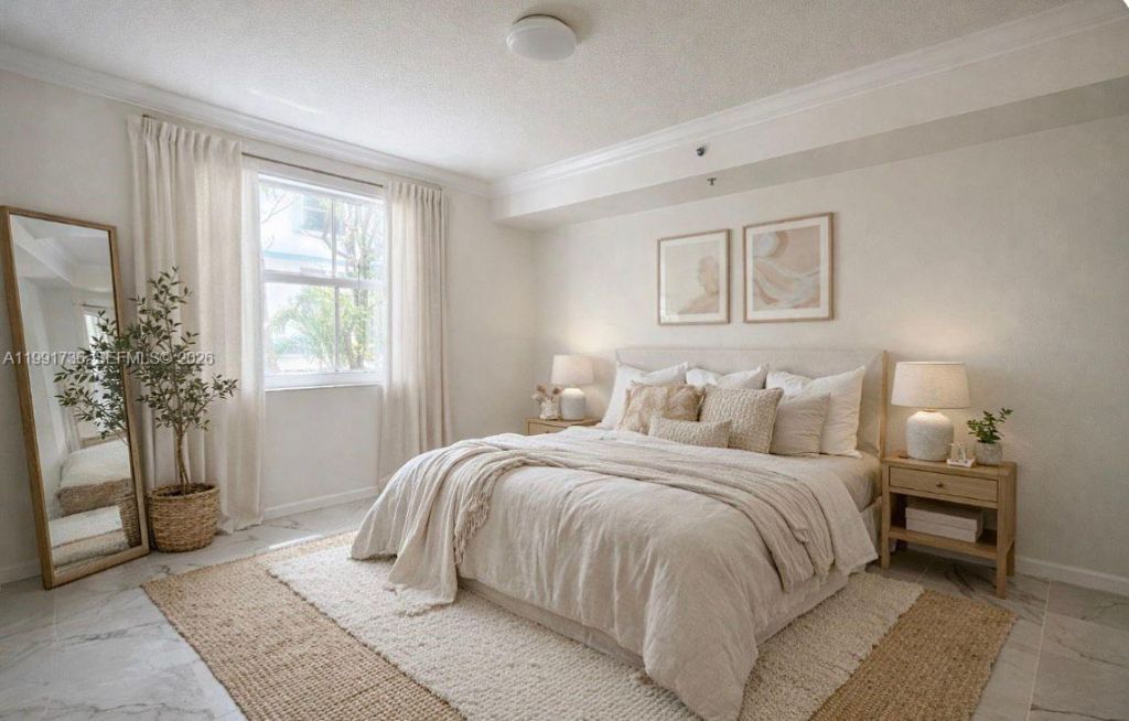 9172 Collins Ave, Unit 214, Surfside, FL 33154 Photo