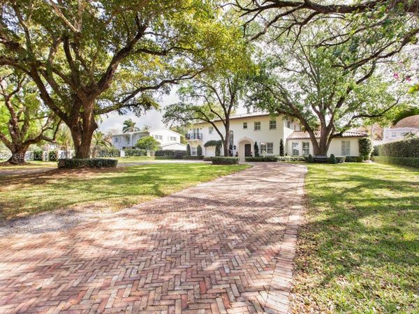 3919 Granada Blvd, Coral Gables, FL 33134