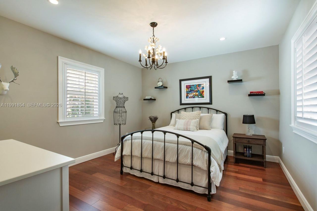 3919 Granada Blvd, Coral Gables, FL 33134 Photo