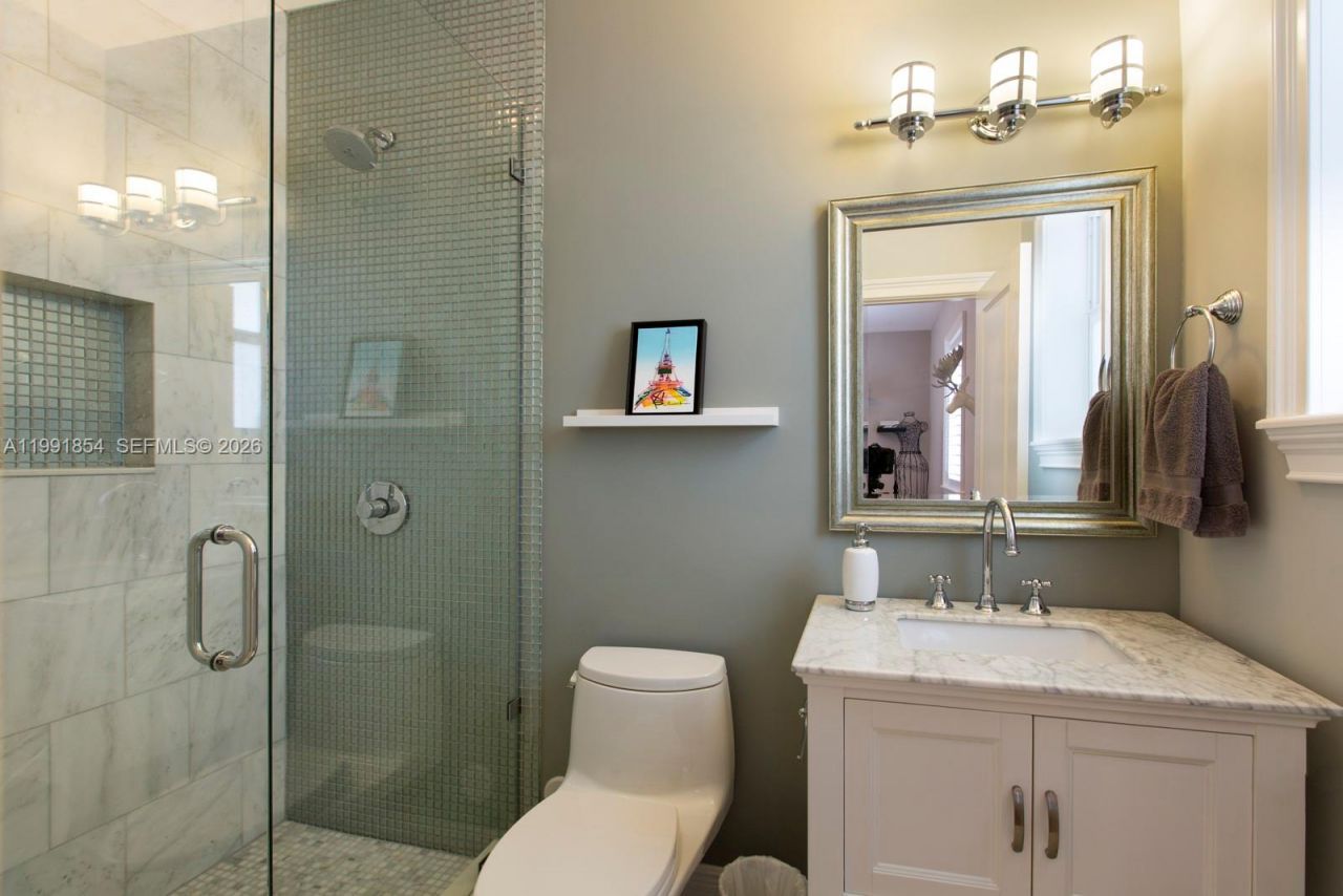 3919 Granada Blvd, Coral Gables, FL 33134 Photo