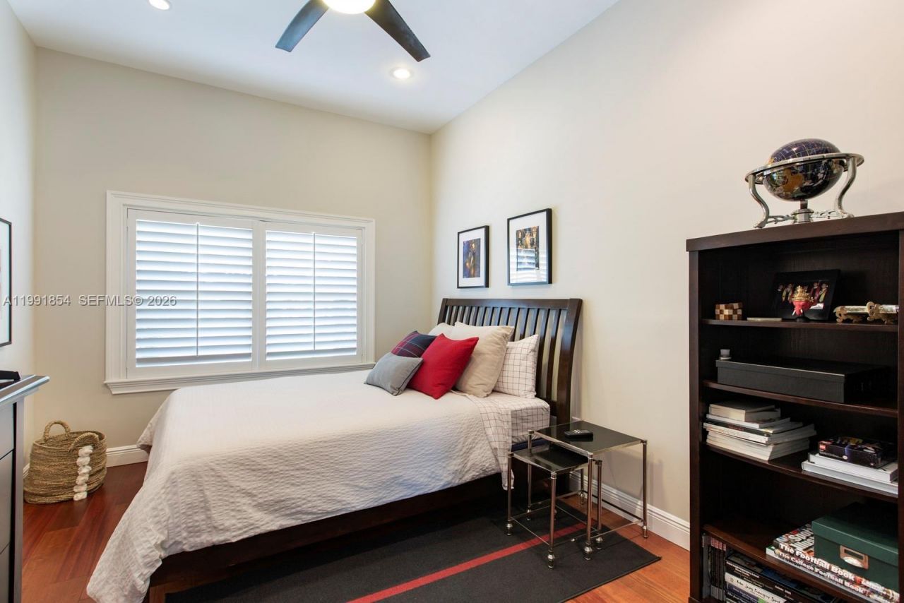 3919 Granada Blvd, Coral Gables, FL 33134 Photo