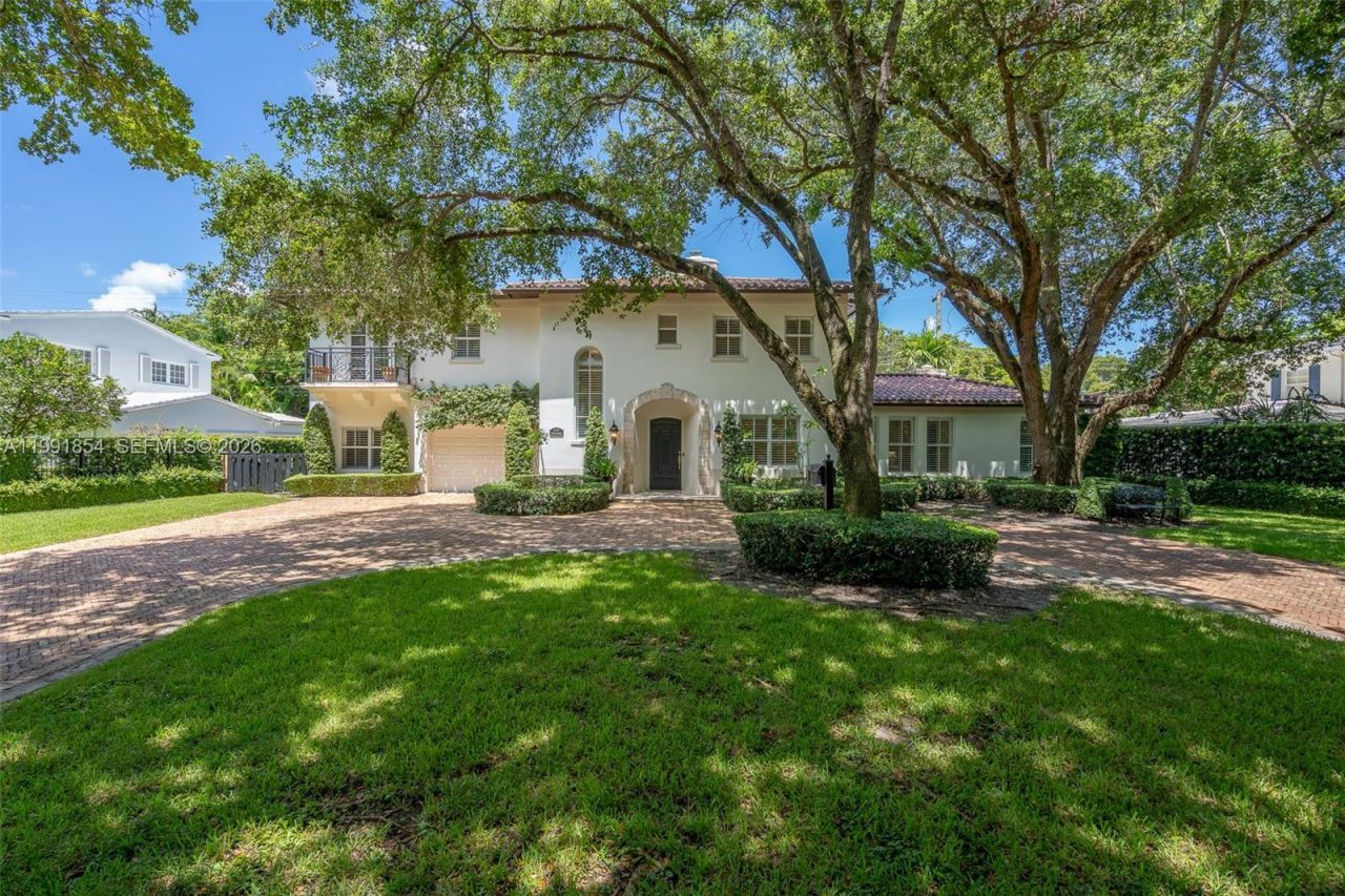 3919 Granada Blvd, Coral Gables, FL 33134 Photo