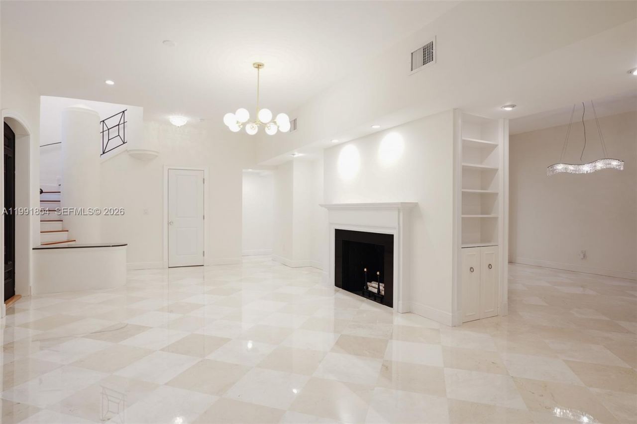 3919 Granada Blvd, Coral Gables, FL 33134 Photo