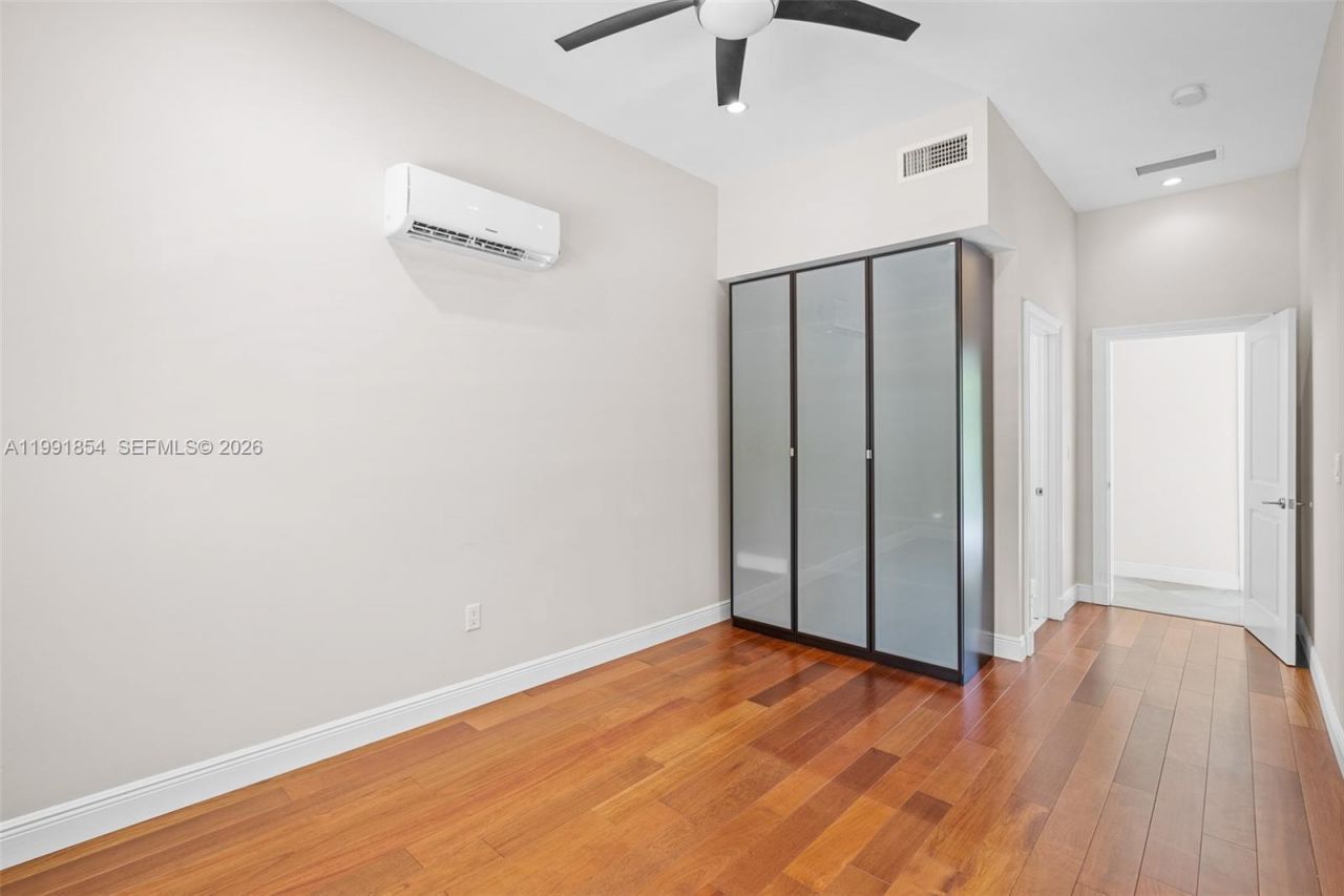 3919 Granada Blvd, Coral Gables, FL 33134 Photo