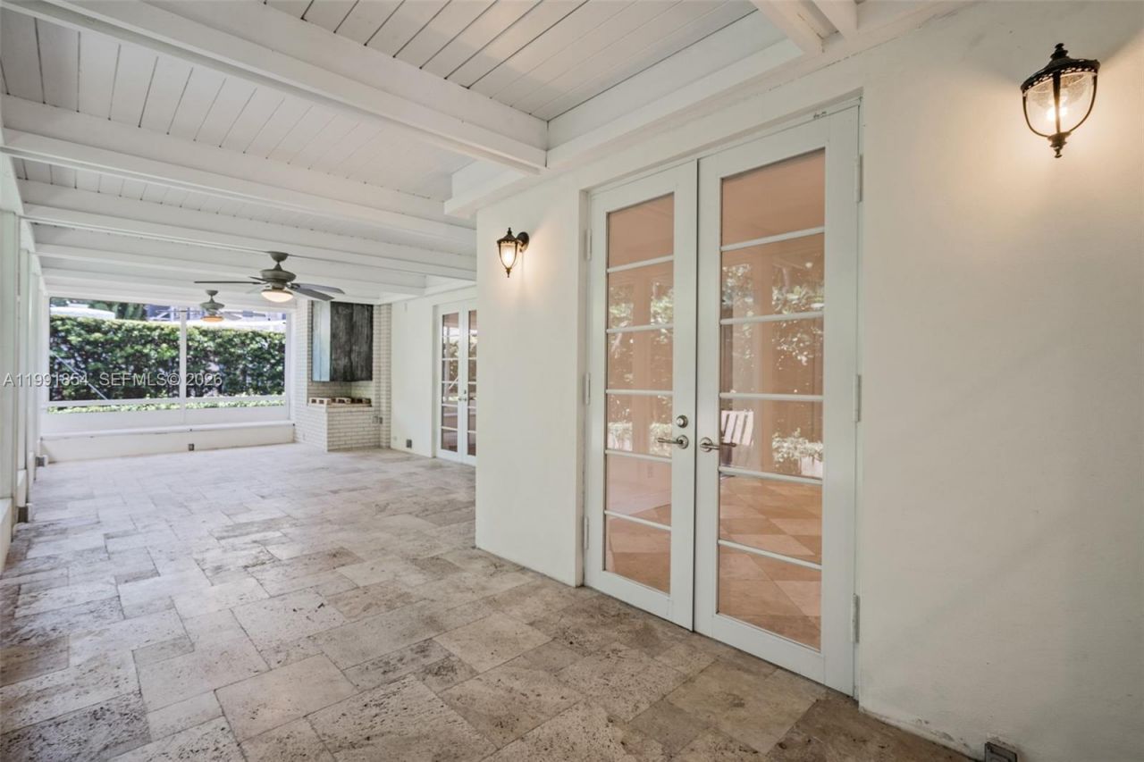 3919 Granada Blvd, Coral Gables, FL 33134 Photo