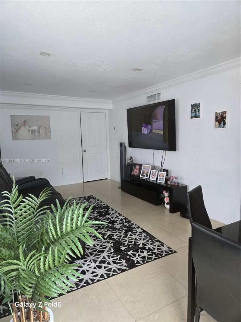 234 E 44th St, Hialeah, FL 33013 Photo