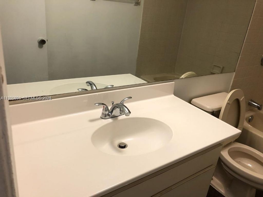 9135 SW 125th Ave, Unit 401P, Miami, FL 33186 Photo