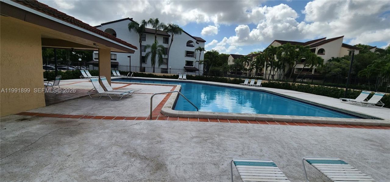 9135 SW 125th Ave, Unit 401P, Miami, FL 33186 Photo