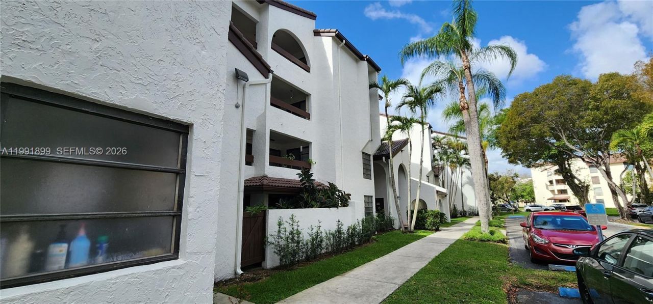 9135 SW 125th Ave, Unit 401P, Miami, FL 33186 Photo