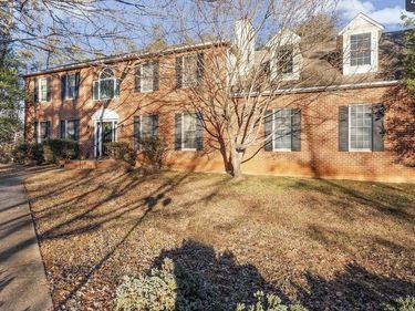 1510 BEACON HILL RD , AFTON, VA 22920