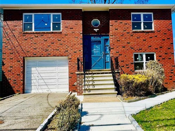 495 Kimball Avenue , Unit First Floo, Yonkers, NY 10704