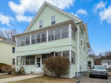 354-356 Water Street, Clinton, MA 01510