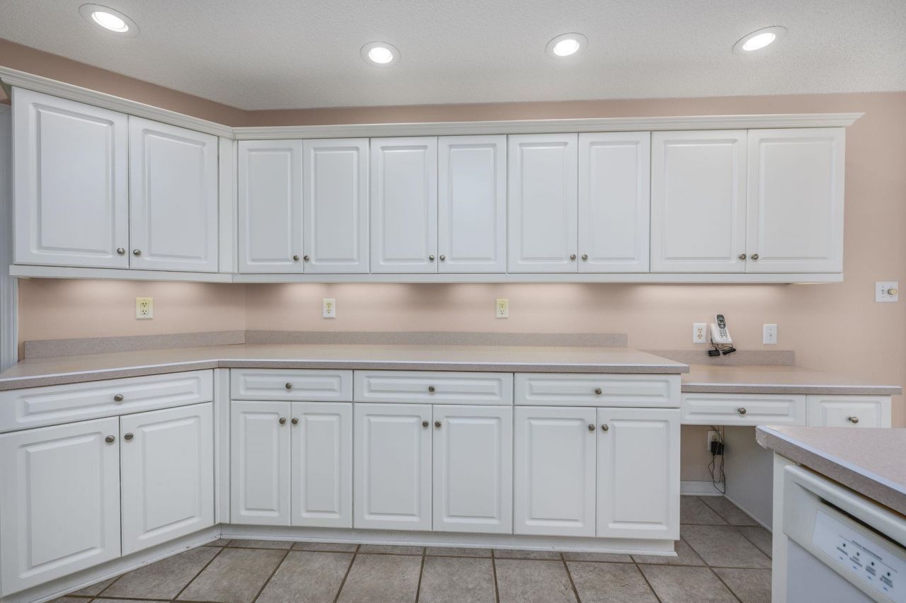 4099 Heather Lakes Dr. Photo 17