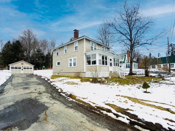 16 Jefferson Avenue, Lunenburg, VT 05904