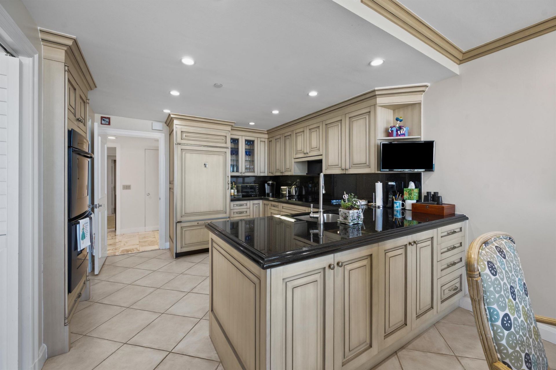 2580 S Ocean Boulevard, Unit 2 B 2, Palm Beach, FL 33480 Photo