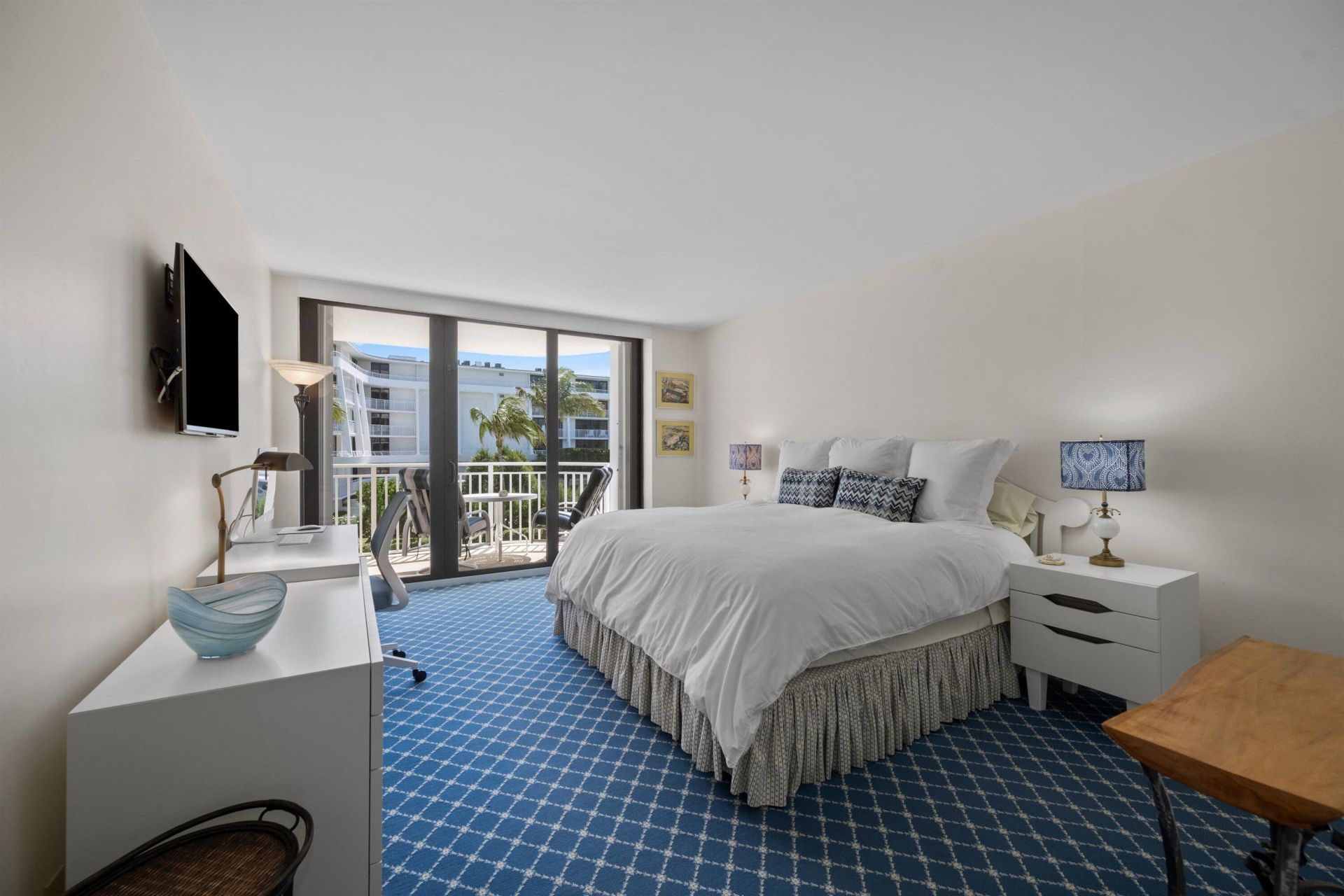 2580 S Ocean Boulevard, Unit 2 B 2, Palm Beach, FL 33480 Photo