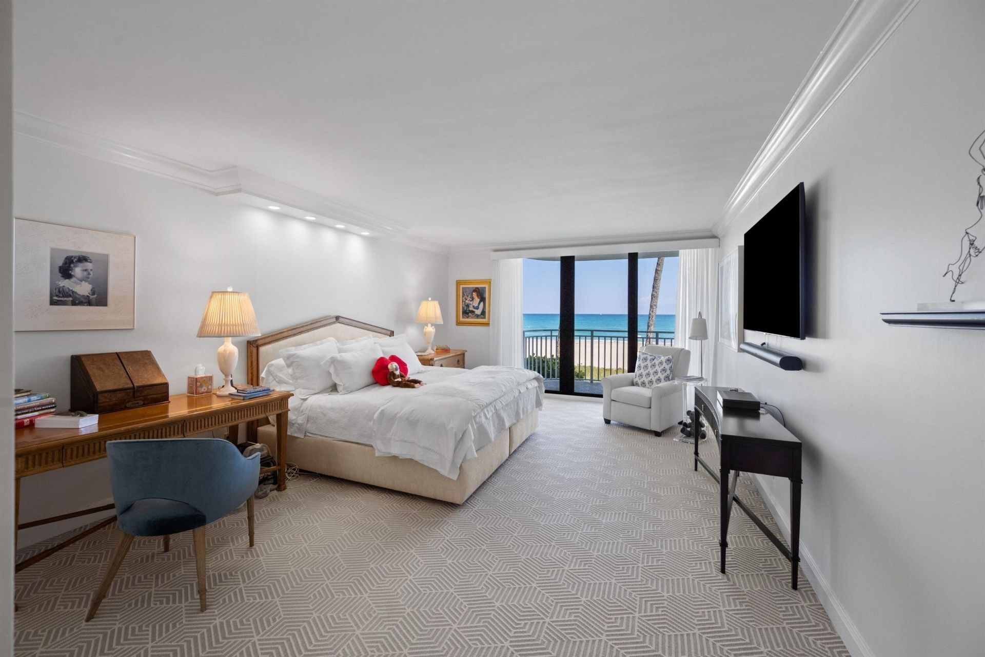 2580 S Ocean Boulevard, Unit 2 B 2, Palm Beach, FL 33480 Photo