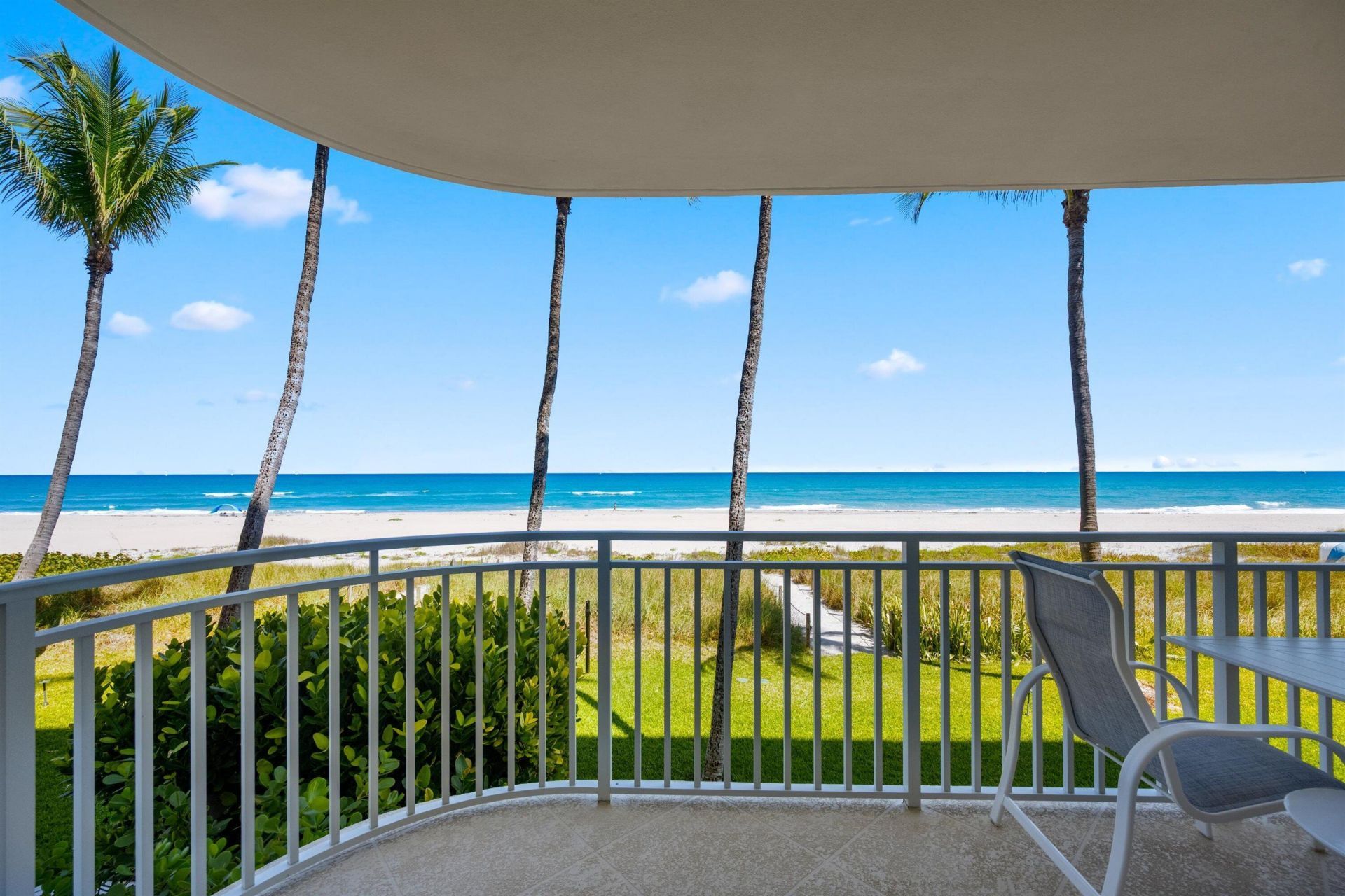 2580 S Ocean Boulevard, Unit 2 B 2, Palm Beach, FL 33480 Photo