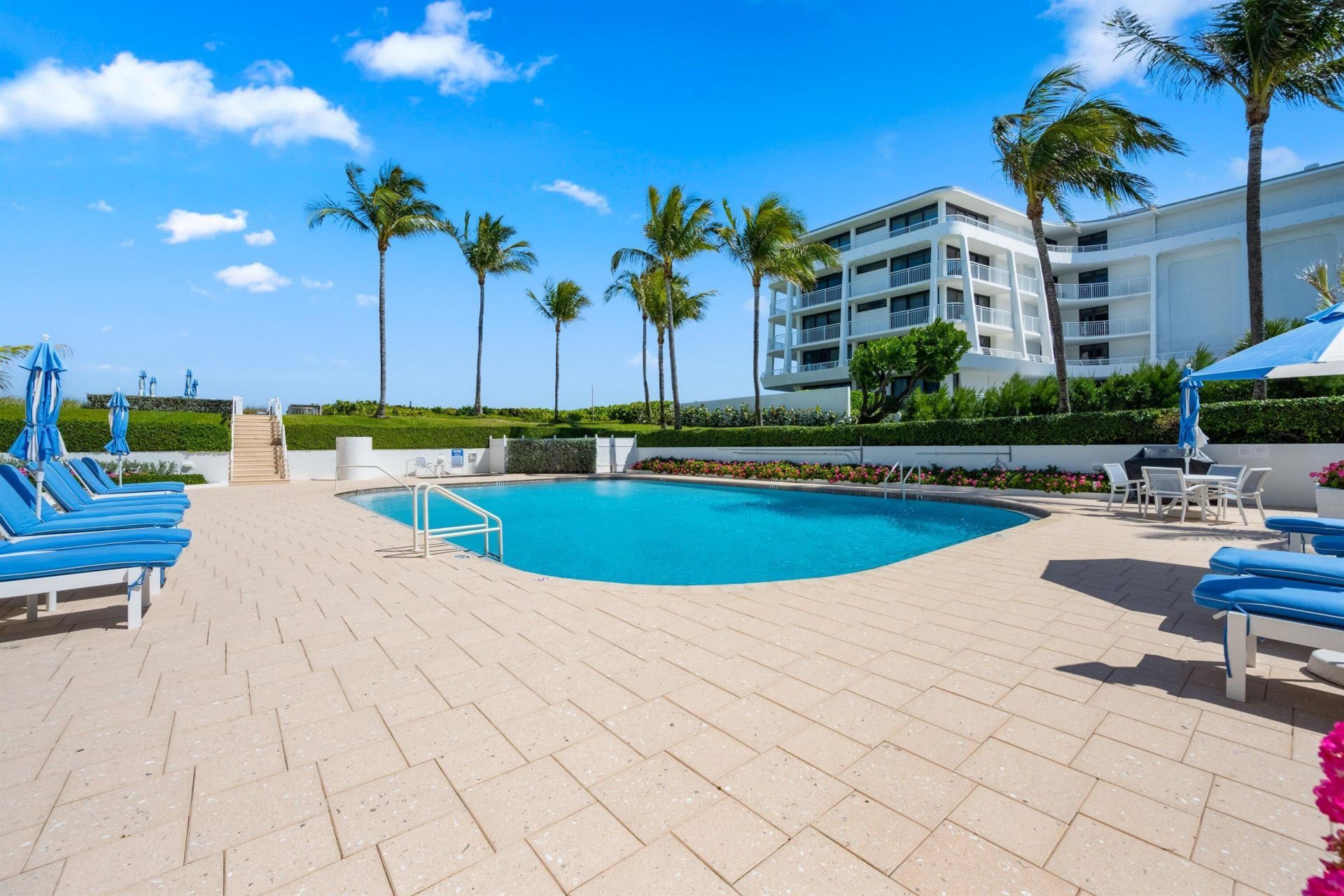 2580 S Ocean Boulevard, Unit 2 B 2, Palm Beach, FL 33480 Photo