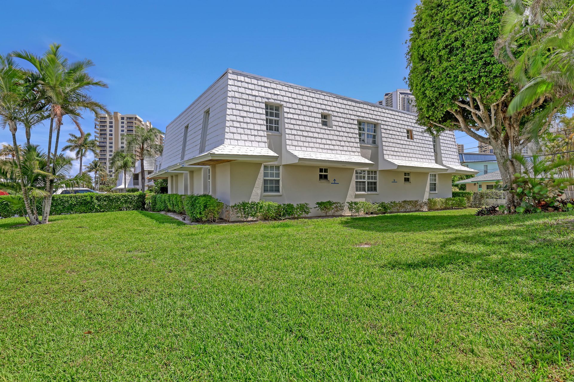 1250 Sugar Sands Boulevard, Unit 207, Singer Island, FL 33404 Photo