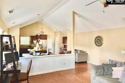 102 Driftwood Avenue  photo 4