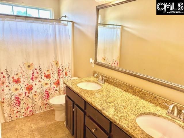 102 Driftwood Avenue  Photo 9