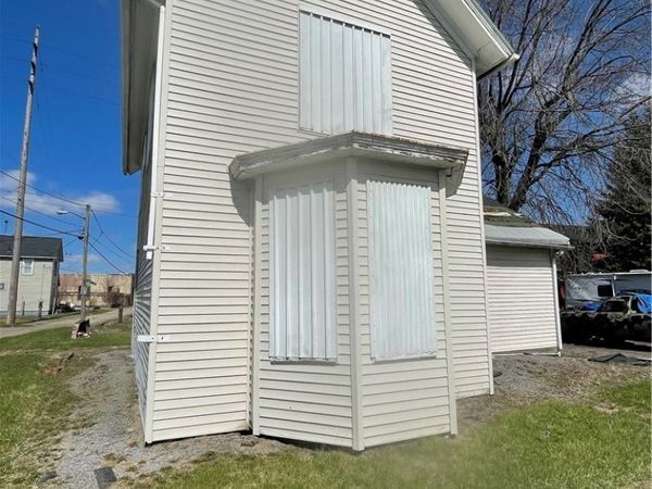 1107 Market Avenue S, Canton, OH 44707