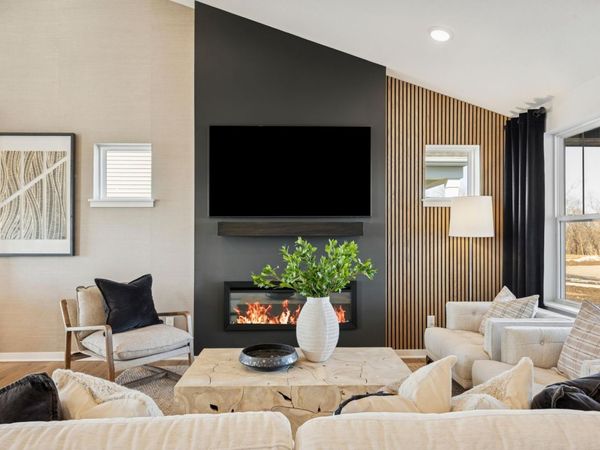 3735 Holbrook Drive, Waconia, MN 55387