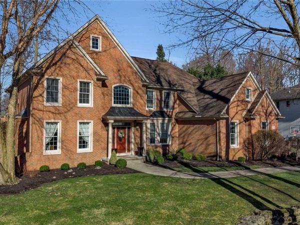 5027 Rockledge Drive, Clarence, NY 14031