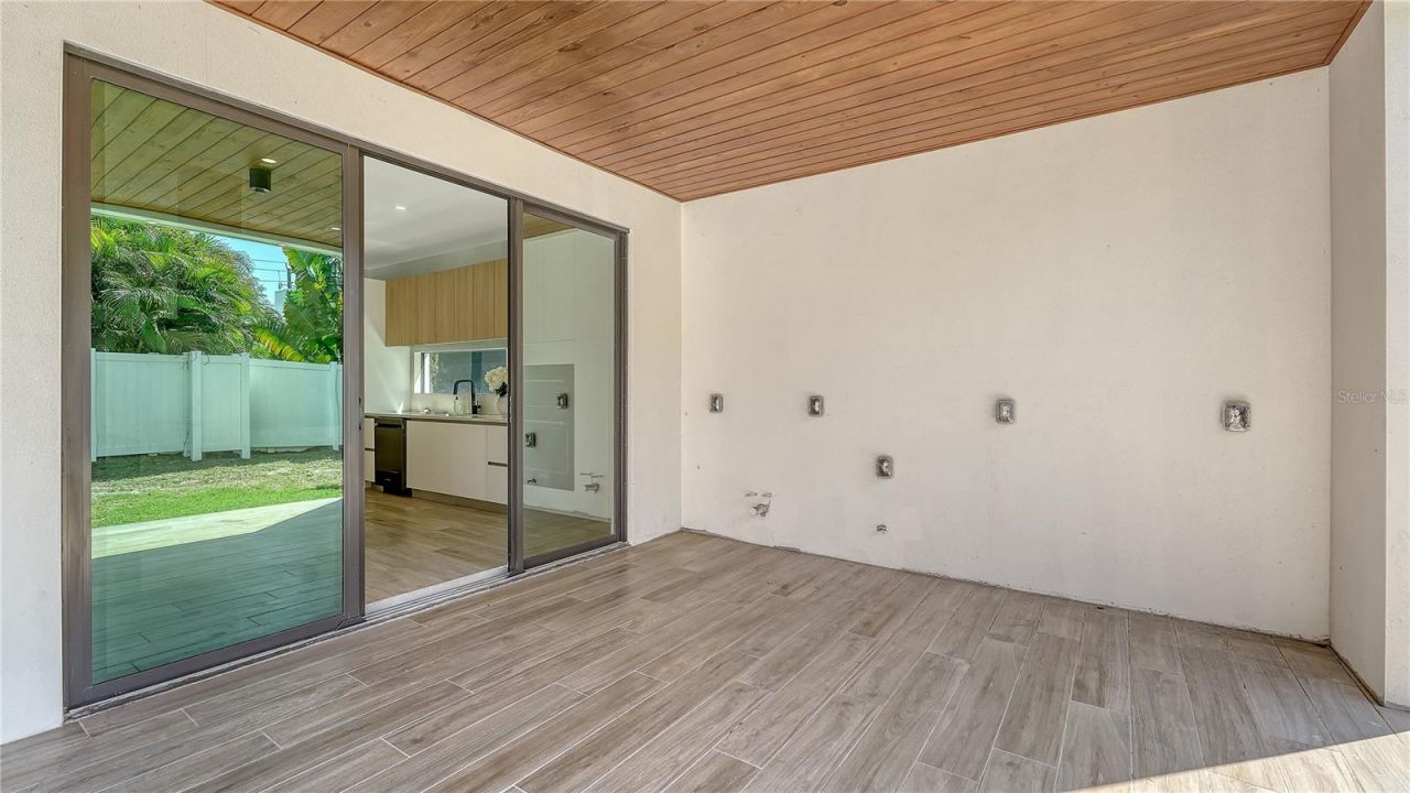 1730 Wisconsin Lane, Sarasota, FL 34239 Photo